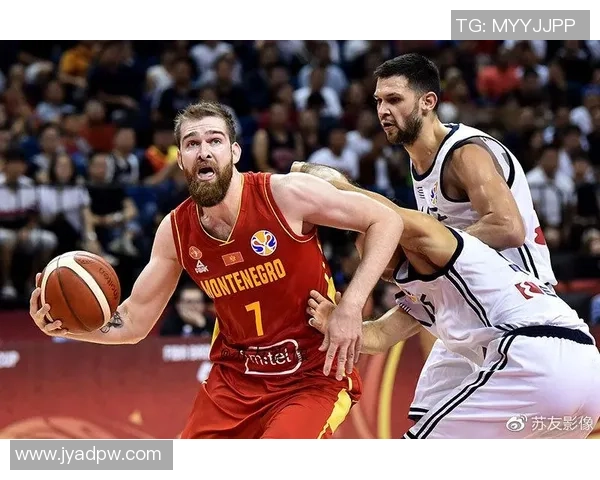 南京与武汉网球队赛后复盘团队协作的成功与不足分析